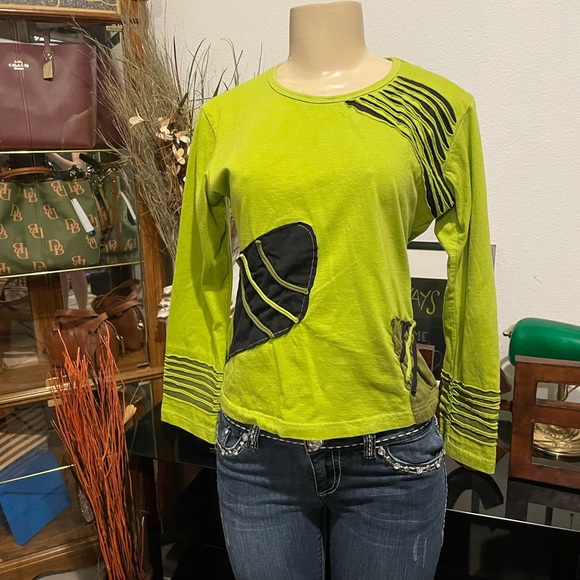 💚Great Condition S Dragonfly made in Nepal of 100% Cotton Top - Picture 1 of 6